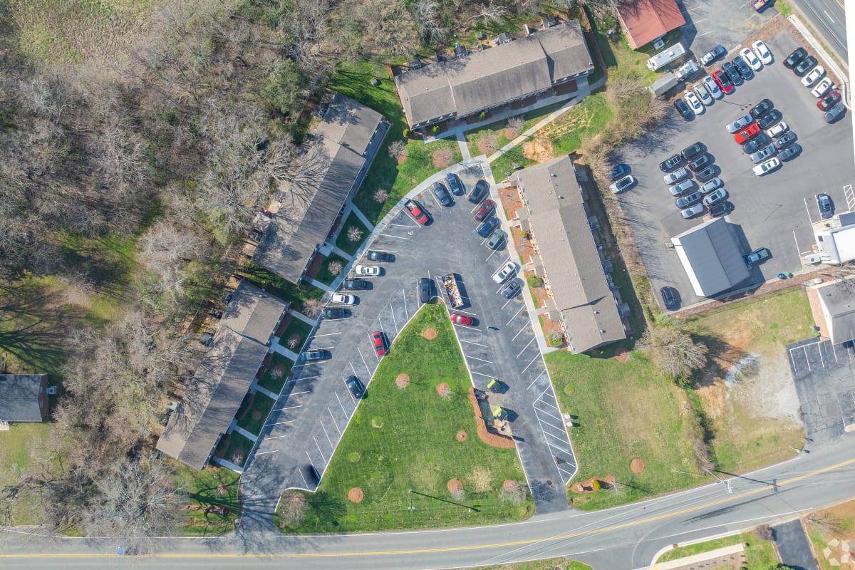 Photos and Video of Ivey Ridge Apartments in Graham, NC